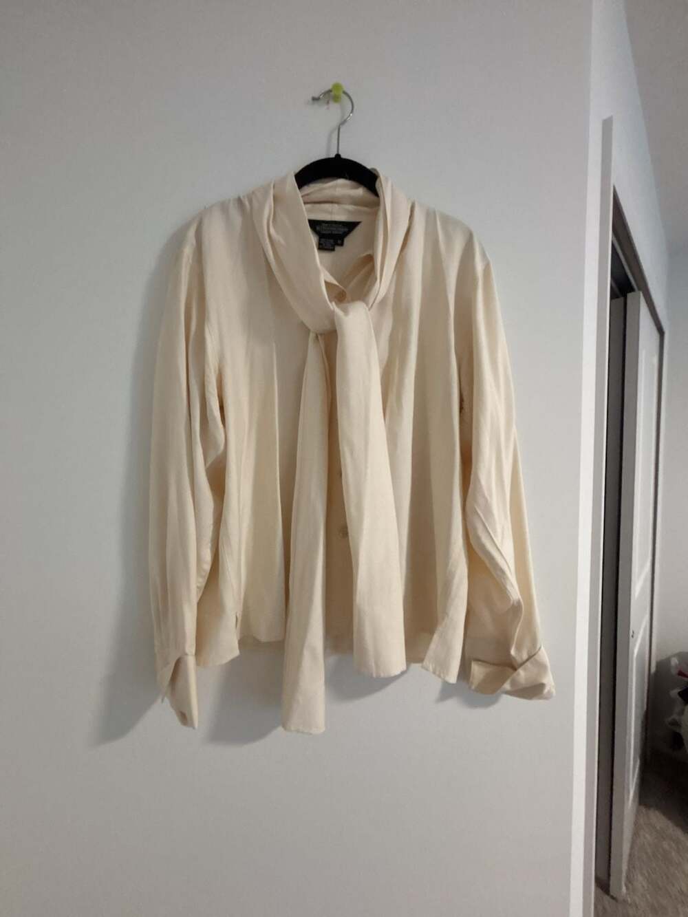 The J. Peterman Company 100% Silk Cream Scarf Tie Blouse